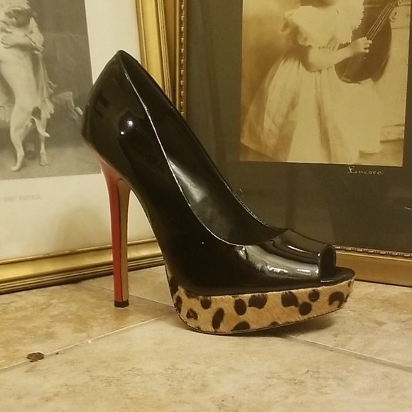 Steve Madden 7.5 leather upper cheetah platform - Picture 6 of 12